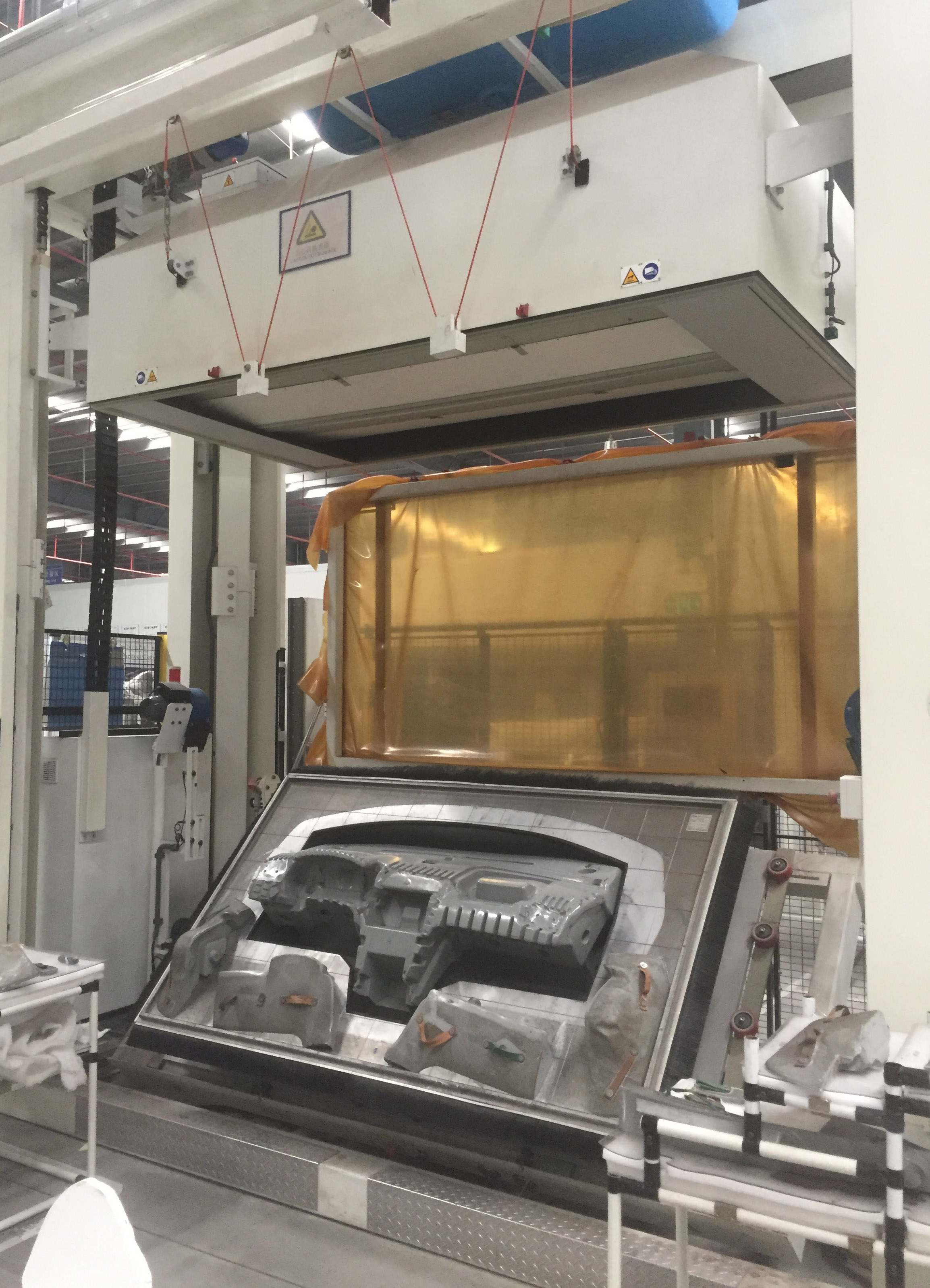 大型仪表板高温仪表活化机